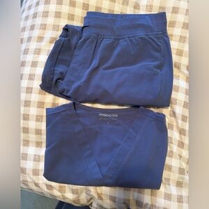 Blue Mandala Scrub Set in Perfect Condition